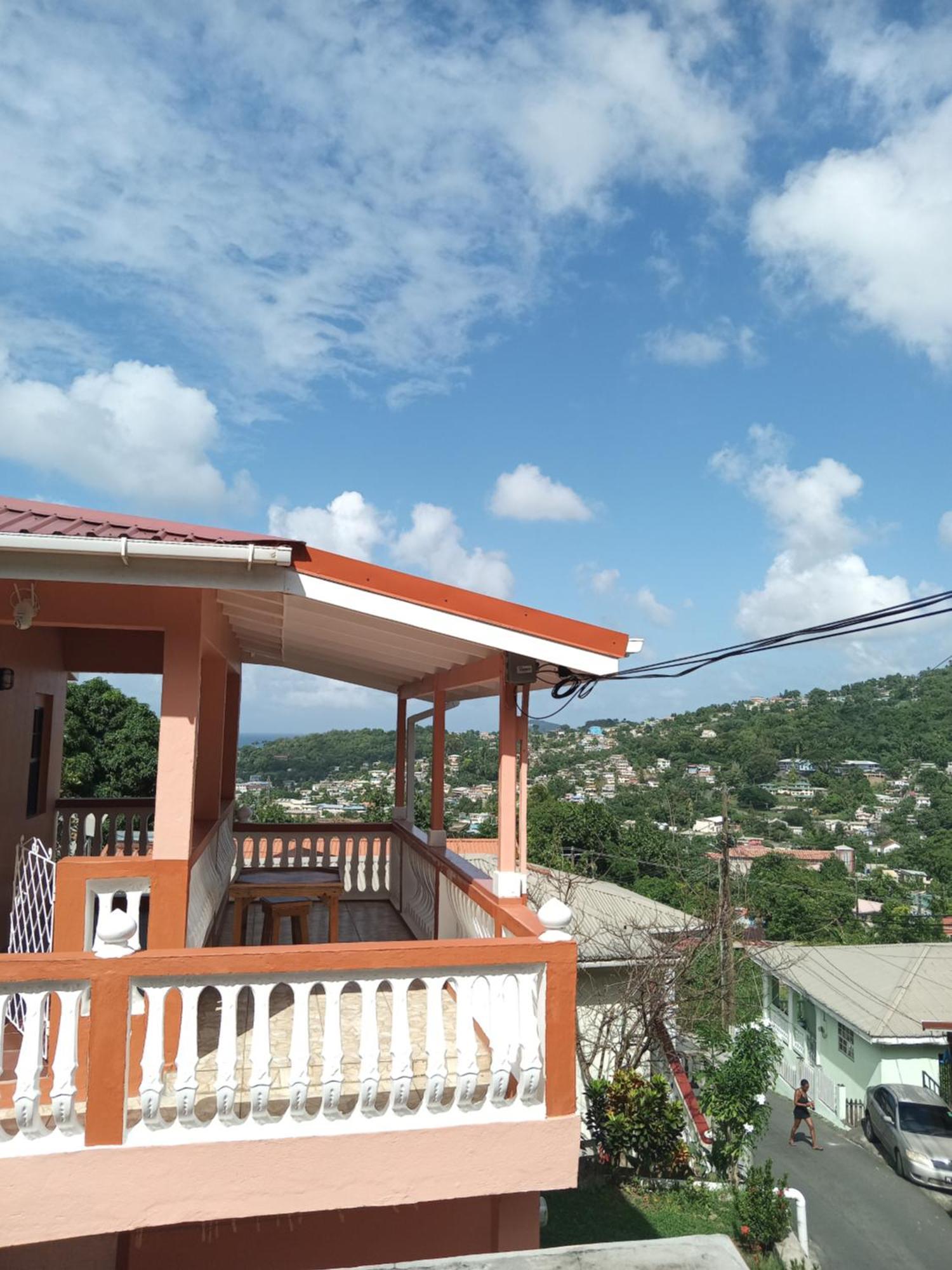Angie'S Cove, Modern Get-Away Overlooking Кастрі Екстер'єр фото